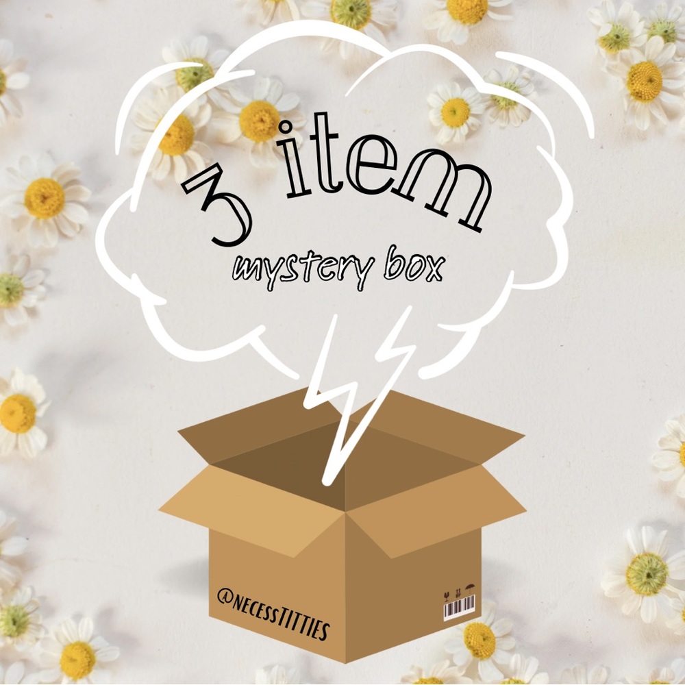 women’s 3 item mystery box ✰